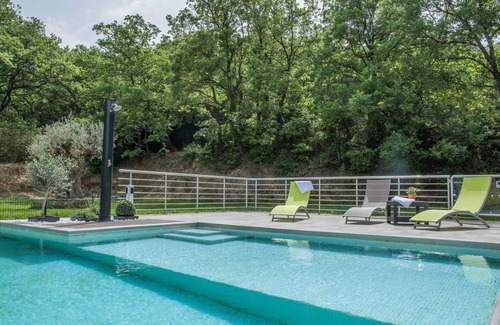 Saint-Genies-de-Comolas House | 240 m² House ∙ 6 bedrooms ∙ 14 guests
