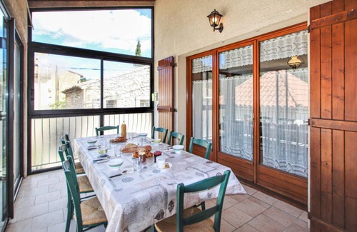 Rochefort-du-Gard House | 240 m² House ∙ 6 bedrooms ∙ 13 guests