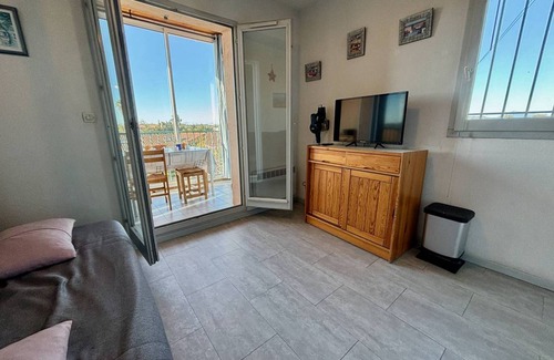 Les Bormettes Apartment | 25 m² Apartment ∙ 1 bedroom ∙ 4 guests