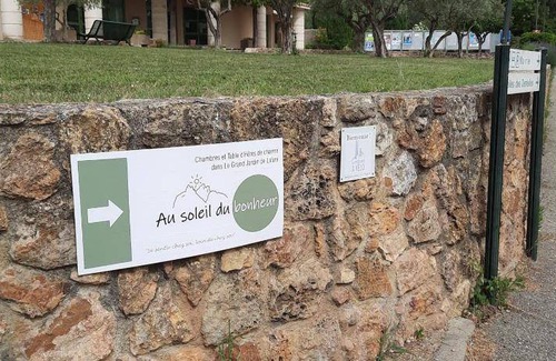 Lafare Bed & Breakfast | 25 m² Bed and breakfast ∙ 2 guests