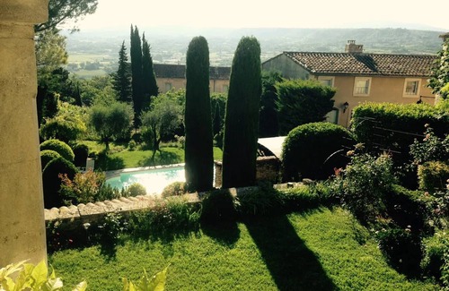 Lacoste Villa | 250 m² Villa ∙ 5 bedrooms ∙ 10 guests