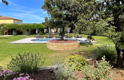 Lambesc Villa | 250 m² Villa ∙ 5 bedrooms ∙ 10 guests