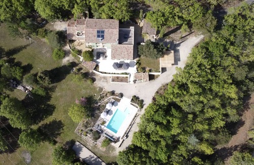 Auribeau House | 260 m² House ∙ 6 bedrooms ∙ 10 guests