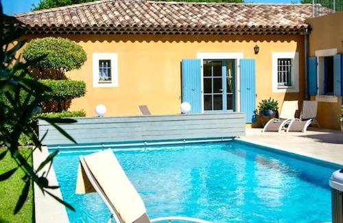 Villars Villa | 260 m² Villa ∙ 5 bedrooms ∙ 10 guests