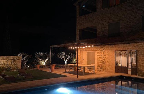 Le Barroux Villa | 260 m² Villa ∙ 6 bedrooms ∙ 13 guests