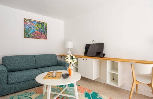 Les Sablettes Apartment | 27 m² Apartment ∙ 1 bedroom ∙ 4 guests