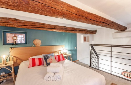Saint-Victor Apartment | 27 m² Apartment ∙ 1 bedroom ∙ 4 guests