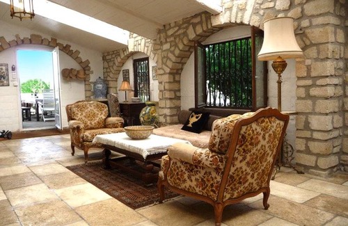 Beaucaire Villa | 270 m² Villa ∙ 7 bedrooms ∙ 16 guests