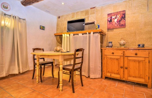 Remoulins Apartment | 28 m² Apartment ∙ 2 guests
