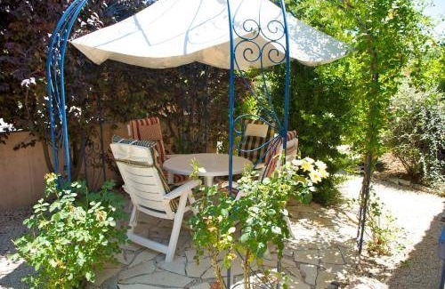 Pierrevert Bed & Breakfast | 29 m² Bed and breakfast ∙ 2 guests