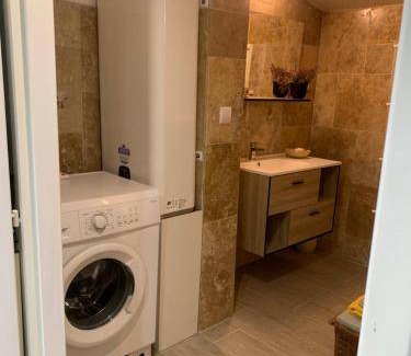 Le Thor Bed & Breakfast | 29 m² Bed and breakfast ∙ 2 guests