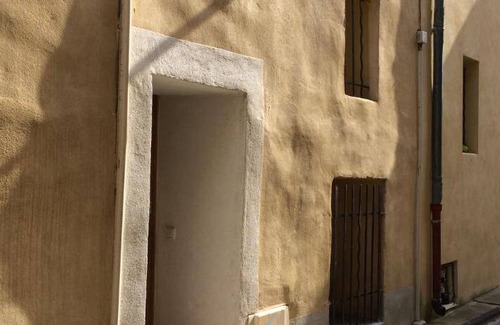 Caumont-sur-Durance Apartment | 30 m² Apartment ∙ 1 bedroom ∙ 5 guests
