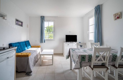 Cabries Apartment | 30 m² Apartment ∙ 1 bedroom ∙ 4 guests