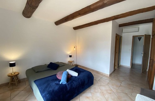 Althen-des-Paluds House | 30 m² Chambre d'Hôtes ∙ 1 bedroom ∙ 2 guests