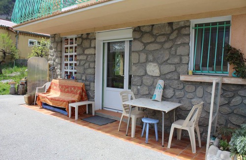 Saint-Andre-les-Alpes House | 30 m² Gîte ∙ 1 bedroom ∙ 2 guests
