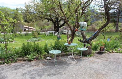 Saint-Andre-les-Alpes House | 30 m² Gîte ∙ 1 bedroom ∙ 2 guests