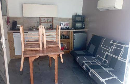 Laudun House | 30 m² House ∙ 1 bedroom ∙ 4 guests