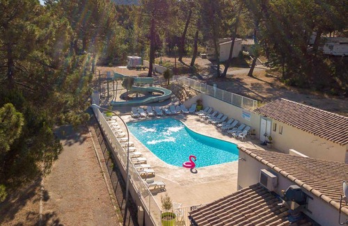 Mondragon House | 30 m² Mobile home ∙ 2 bedrooms ∙ 5 guests