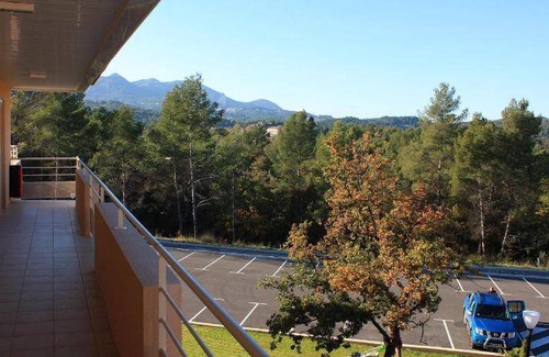 Peypin Apartment | 30 m² Serviced apartment ∙ 4 guests