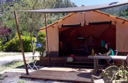 Buis-les-Baronnies Other | 30 m² Tent ∙ 1 bedroom ∙ 5 guests