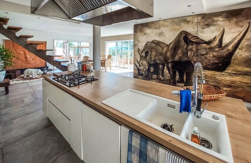 Cuers House | 300 m² House ∙ 4 bedrooms ∙ 8 guests