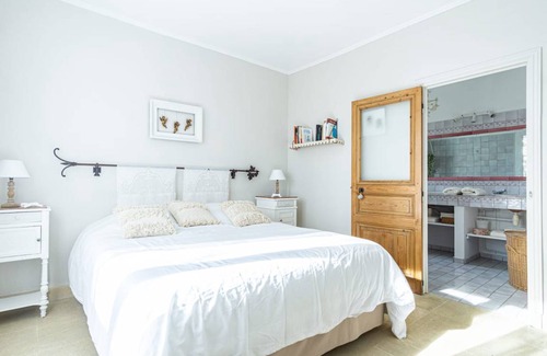 Cavaillon House | 300 m² House ∙ 5 bedrooms ∙ 10 guests