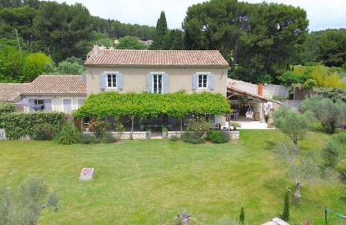 Noves Villa | 300 m² Villa ∙ 4 bedrooms ∙ 9 guests
