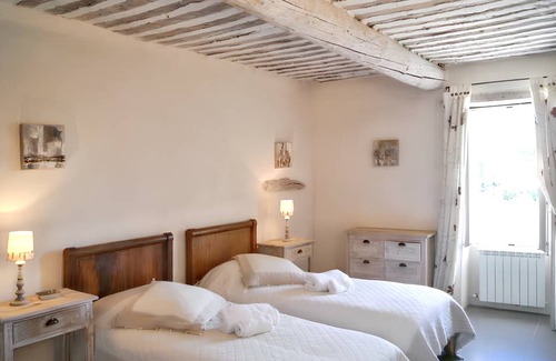 Oppede Villa | 300 m² Villa ∙ 5 bedrooms ∙ 10 guests