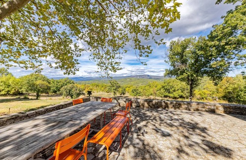 Saignon Villa | 300 m² Villa ∙ 6 bedrooms ∙ 12 guests