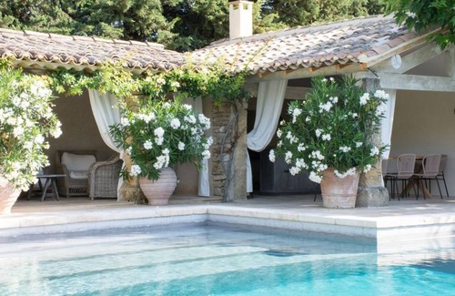 Oppede Villa | 300 m² Villa ∙ 6 bedrooms ∙ 11 guests