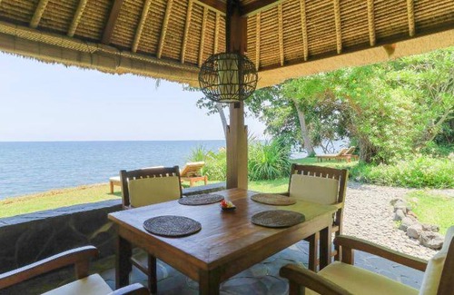 Bukti Hotel | 34 m² Hotel ∙ 2 bedrooms ∙ 127 guests