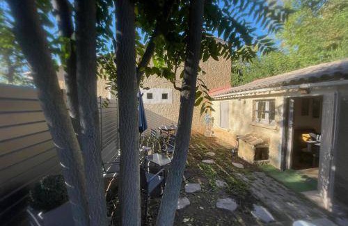 Montfavet House | 35 m² House ∙ 1 bedroom ∙ 3 guests