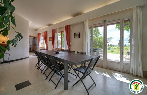 Tulette House | 350 m² Gîte ∙ 7 bedrooms ∙ 14 guests