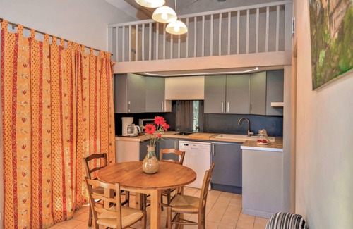 Raphele-les-Arles House | 37 m² Maisonette ∙ 2 bedrooms ∙ 4 guests