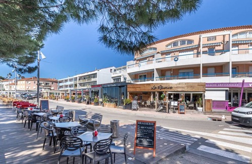 Carqueiranne Apartment | 38 m² Apartment ∙ 1 bedroom ∙ 2 guests