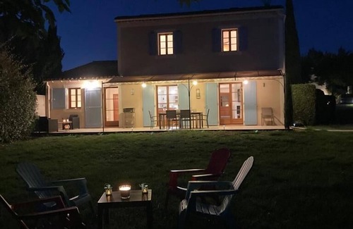 Lourmarin Villa | 4-bedroom villa with heated private pool and large enclosed garden in Lourmarin