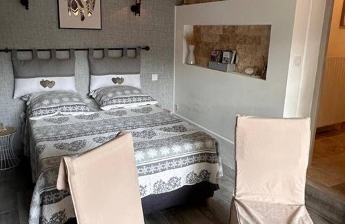 Chateauneuf-de-Gadagne Bed & Breakfast | 40 m² Bed and breakfast ∙ 1 bedroom ∙ 4 guests