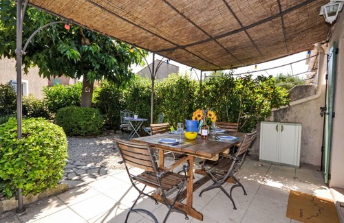 Maussane Other | 40 m² Accommodation ∙ 2 bedrooms ∙ 4 guests