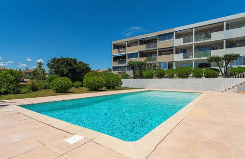 Cogolin Apartment | 49 m² Apartment ∙ 2 bedrooms ∙ 3 guests