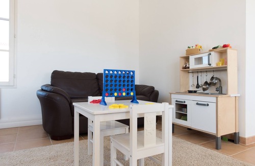Sernhac House | 5 Bedroom Spacious Holiday House