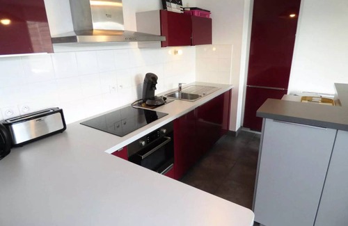 Les Sablettes Apartment | 50 m² Apartment ∙ 1 bedroom ∙ 5 guests