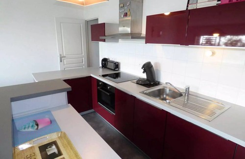 Les Sablettes Apartment | 50 m² Apartment ∙ 1 bedroom ∙ 5 guests
