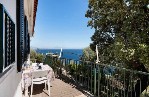 Erchie Apartment | 50 m² Apartment ∙ 2 bedrooms ∙ 4 guests