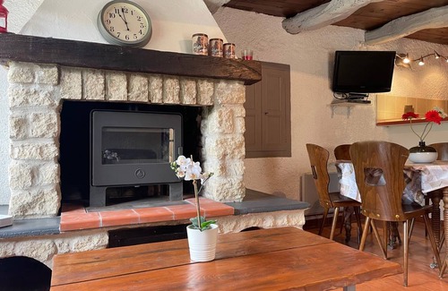 La Roche-sur-le-Buis House | 54 m² House ∙ 2 bedrooms ∙ 6 guests