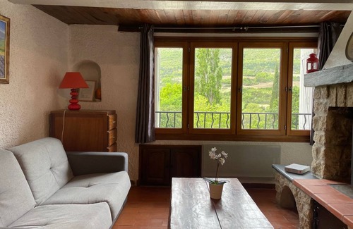La Roche-sur-le-Buis House | 54 m² House ∙ 2 bedrooms ∙ 6 guests