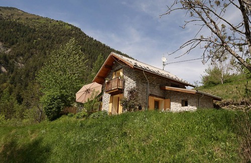 Auzet House | 55 m² Gîte ∙ 2 bedrooms ∙ 4 guests
