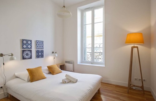 Les Grands Carmes Apartment | 56 m² Apartment ∙ 2 bedrooms ∙ 4 guests