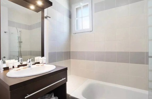 Cabries Apartment | 60 m² Apartment ∙ 3 bedrooms ∙ 8 guests