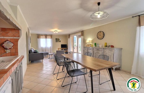 Mirabel-aux-Baronnies House | 60 m² Gîte ∙ 2 bedrooms ∙ 4 guests