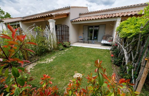 Castellane House | 60 m² Gîte ∙ 1 bedroom ∙ 2 guests